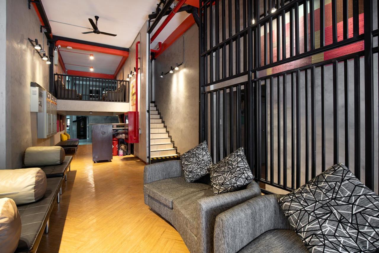 Buri Hostel Bangkok Eksteriør billede
